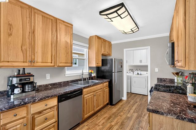 2001 Boynton Ave, Martinez, CA 94553