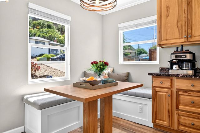 2001 Boynton Ave, Martinez, CA 94553