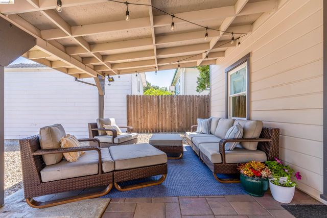 2001 Boynton Ave, Martinez, CA 94553