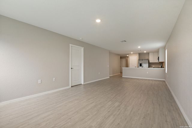 11838 FLYING ACES RD, Von Ormy, TX 78073