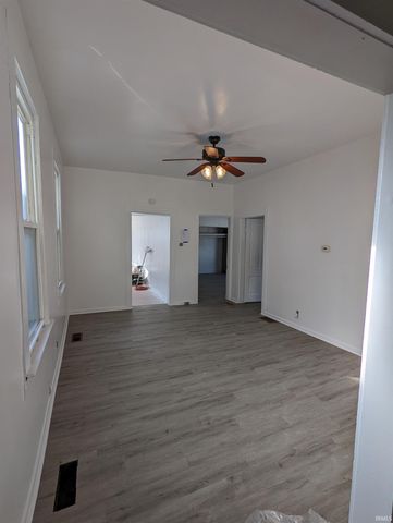 1309 N Fourth Avenue, Evansville, IN 47714