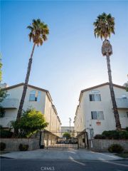 6950 Remmet Avenue 3, Canoga Park, CA 91303