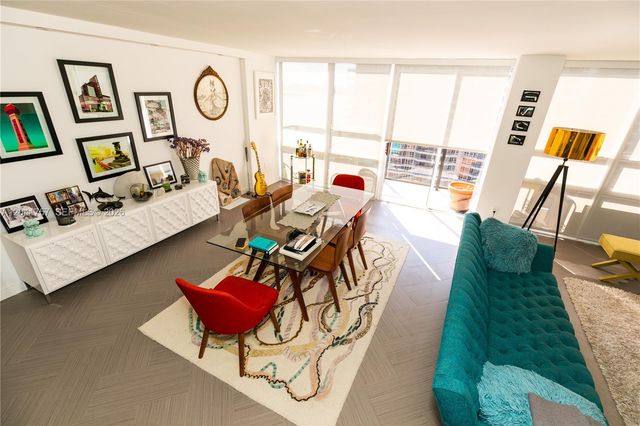 600 NE 36th St PH3, Miami, FL 33137