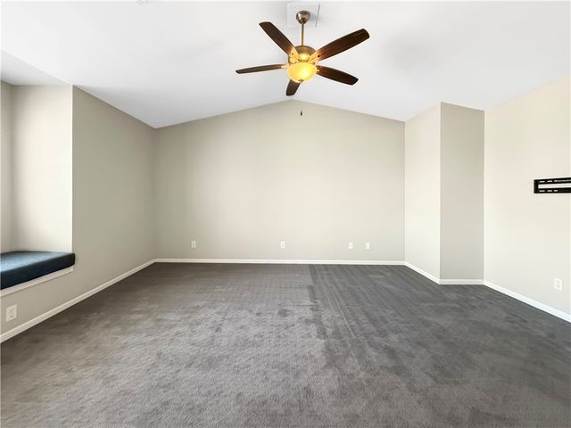 27 La Quinta Court, Rogers, AR 72758