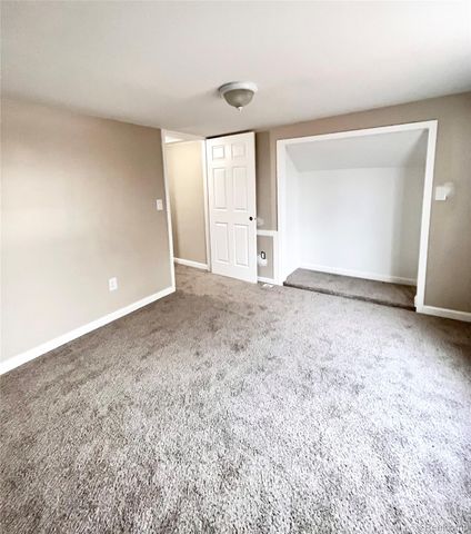 2410 Corunna Road, Flint, MI 48503