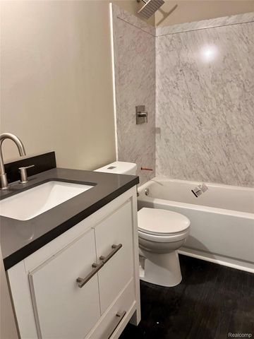 2410 Corunna Road, Flint, MI 48503