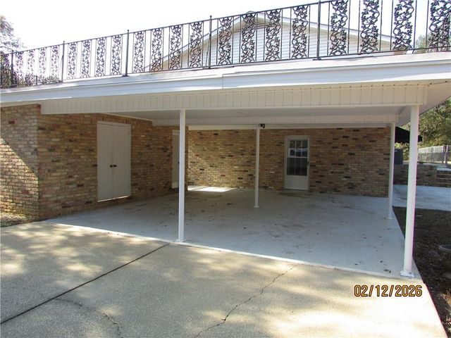 7425 Pake Road, Saraland, AL 36571