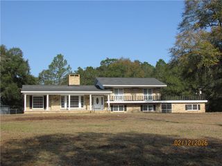 7425 Pake Road, Saraland, AL 36571
