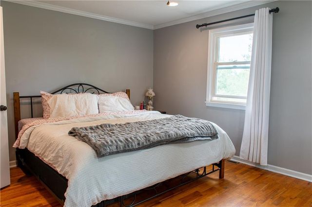 13077 Burns School Road, Higginsville, MO 64037