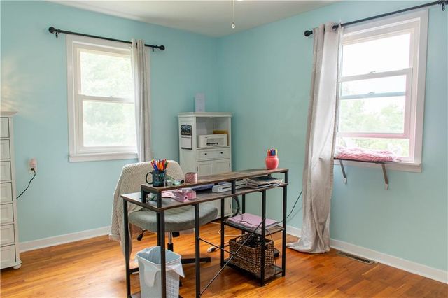 13077 Burns School Road, Higginsville, MO 64037