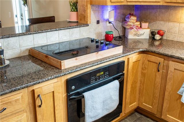 13077 Burns School Road, Higginsville, MO 64037