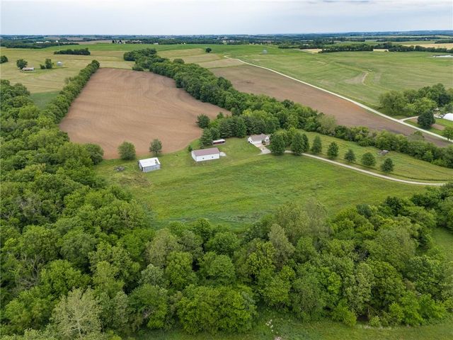 13077 Burns School Road, Higginsville, MO 64037