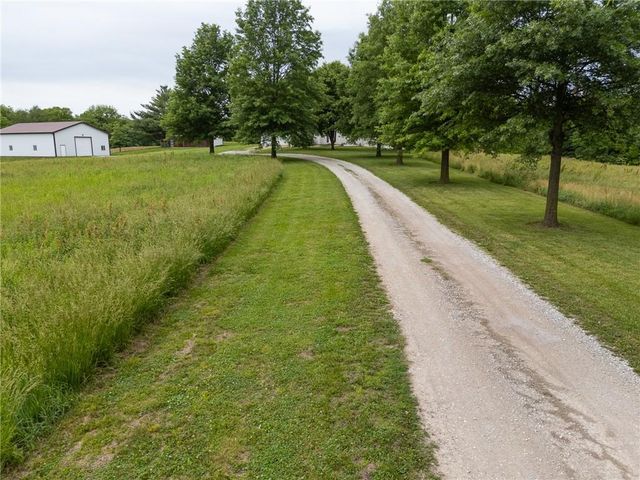 13077 Burns School Road, Higginsville, MO 64037