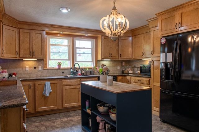 13077 Burns School Road, Higginsville, MO 64037