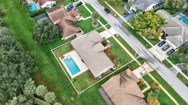 19960 NW 2nd Street, Pembroke Pines, FL 33029