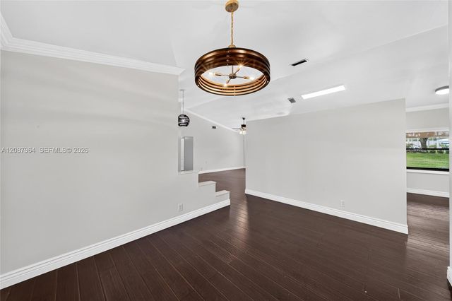 19960 NW 2nd Street, Pembroke Pines, FL 33029