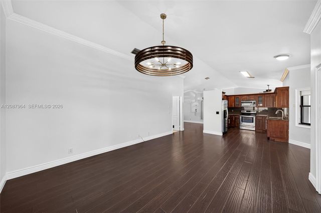 19960 NW 2nd Street, Pembroke Pines, FL 33029
