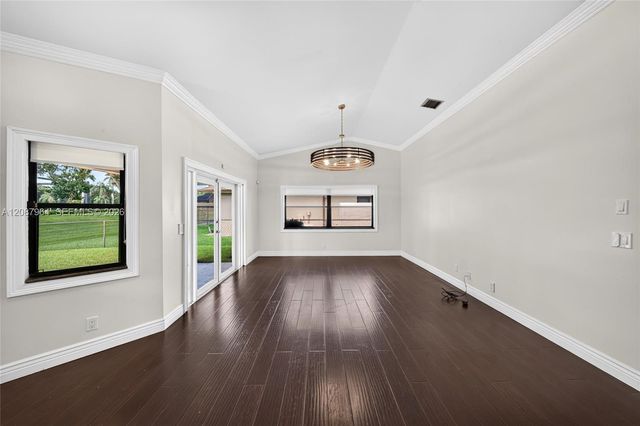 19960 NW 2nd Street, Pembroke Pines, FL 33029