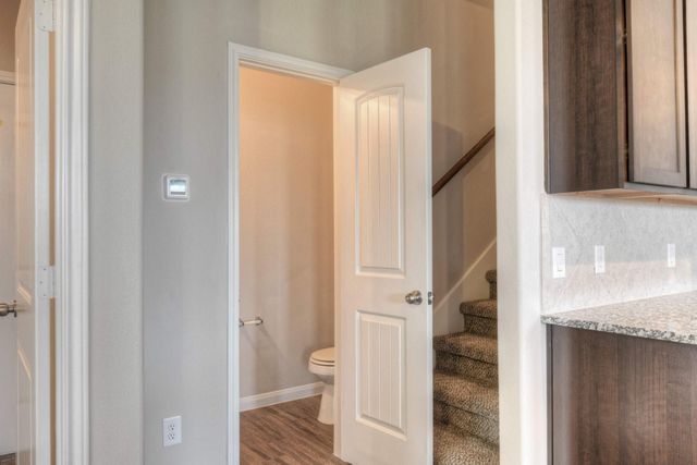 9517 Yellow Rose Drive, Texas City, TX 77591