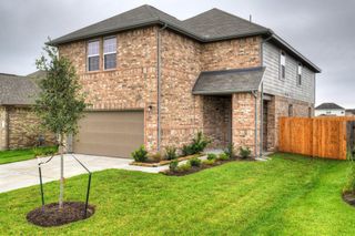 9517 Yellow Rose Drive, Texas City, TX 77591