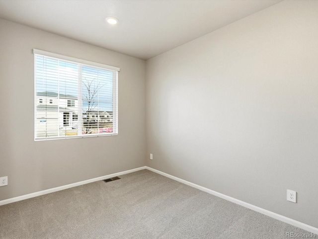 4664 Rabbitbrush St, Johnstown, CO 80534