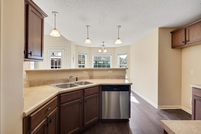 185 BEAU TISDALE DR, Oakland, TN 38060
