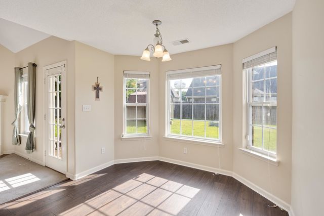 185 BEAU TISDALE DR, Oakland, TN 38060