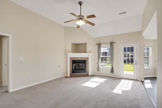 185 BEAU TISDALE DR, Oakland, TN 38060