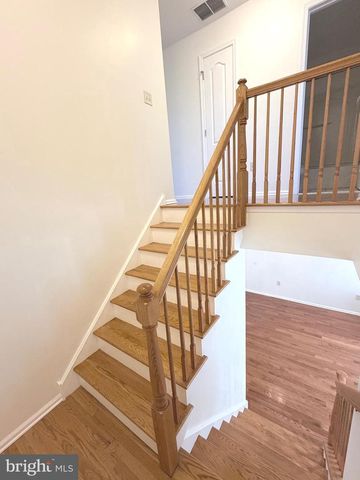 1080 BUCKINGHAM DR, West Deptford, NJ 08086