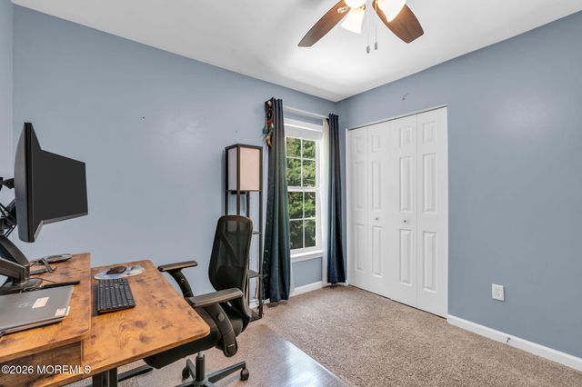 18 Foxmoor Lane, Bayville, NJ 08721