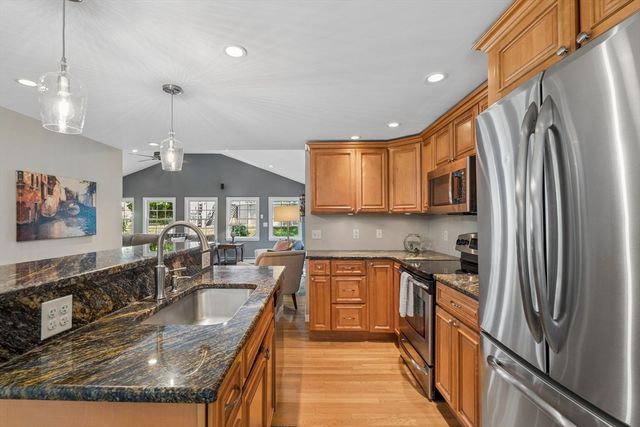 12 Hyder Street, Westborough, MA 01581