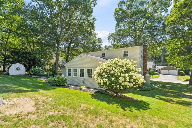 12 Hyder Street, Westborough, MA 01581