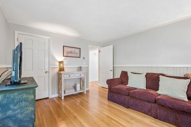 12 Hyder Street, Westborough, MA 01581