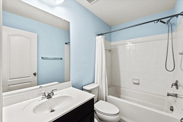 1506 HUDGINS FARM CIR, Fredericksburg, VA 22408