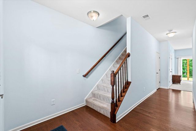 1506 HUDGINS FARM CIR, Fredericksburg, VA 22408