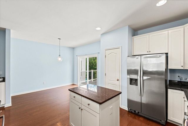 1506 HUDGINS FARM CIR, Fredericksburg, VA 22408
