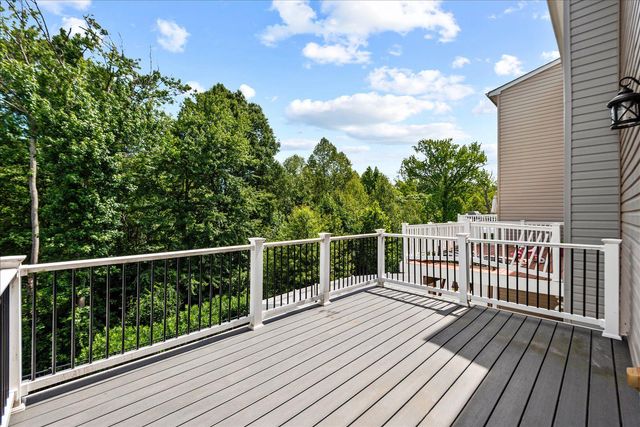 1506 HUDGINS FARM CIR, Fredericksburg, VA 22408