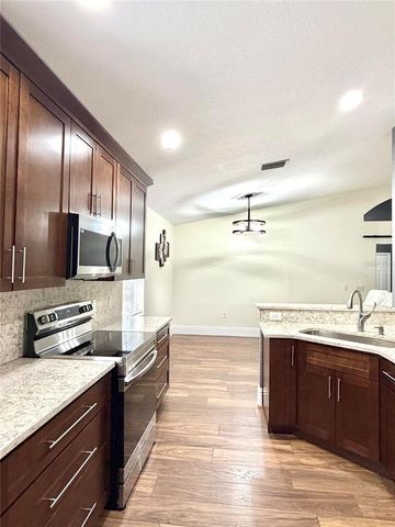 6436 FIG LEAF STREET, St Cloud, FL 34771