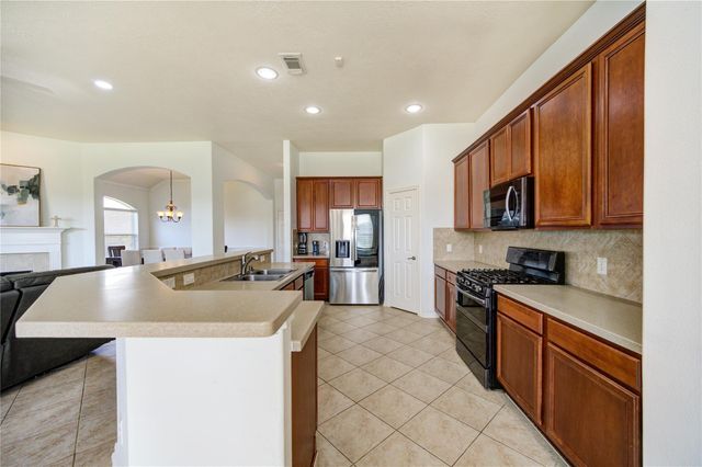 13408 Gardenspring Court, Rosharon, TX 77583