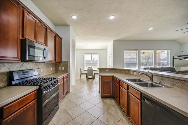 13408 Gardenspring Court, Rosharon, TX 77583