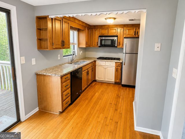 1900 Harts Mill Road NE, Atlanta, GA 30341