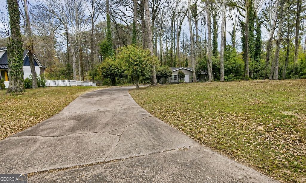1900 Harts Mill Road NE, Atlanta, GA 30341
