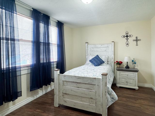 361 Emory Street, Tracy, MN 56175