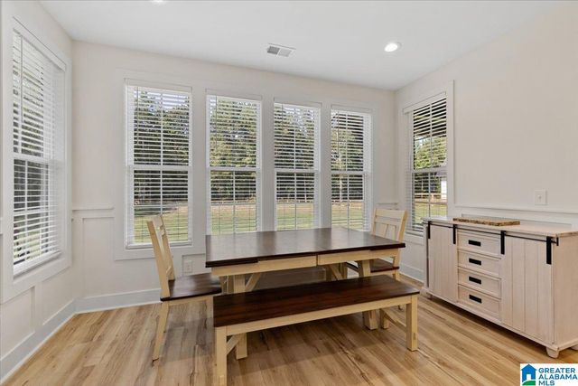 425 STONEWOOD TRAIL, Springville, AL 35146