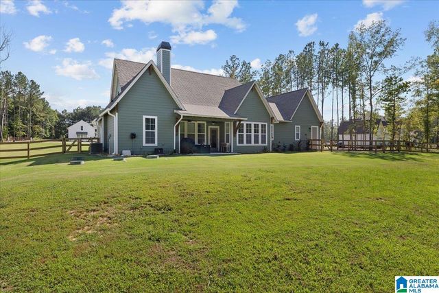 425 STONEWOOD TRAIL, Springville, AL 35146