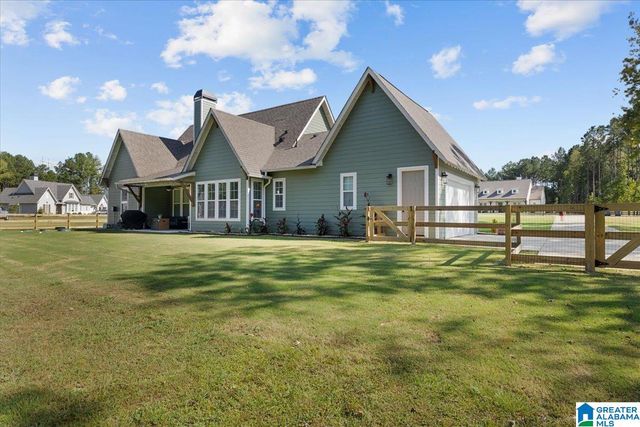 425 STONEWOOD TRAIL, Springville, AL 35146