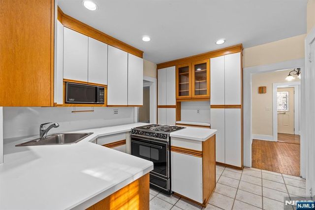 80 Prospect Avenue, Westwood, NJ 07675