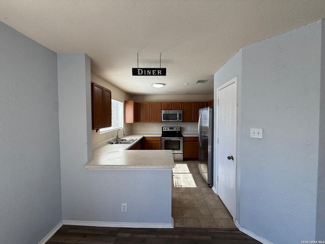 7444 Barrel Stage, San Antonio, TX 78244