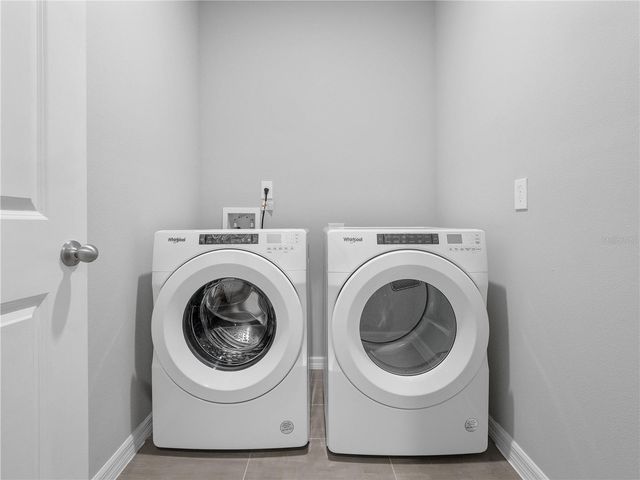 1261 OAK VALLEY DRIVE, Auburndale, FL 33823