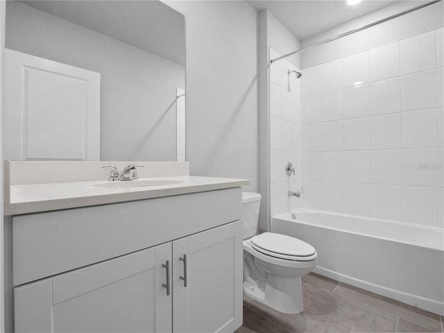 1261 OAK VALLEY DRIVE, Auburndale, FL 33823